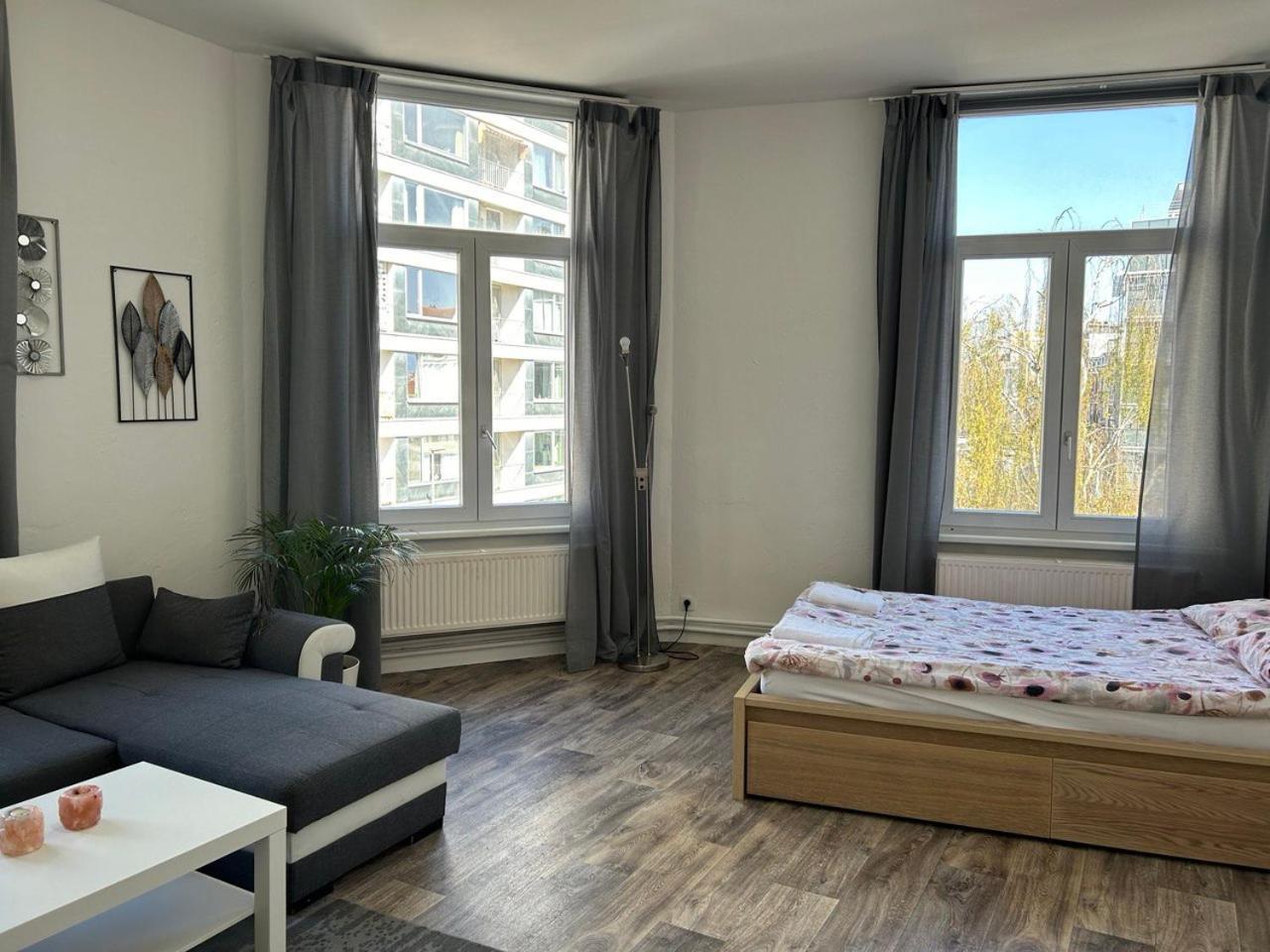 Spacious Антверпен Екстериор снимка